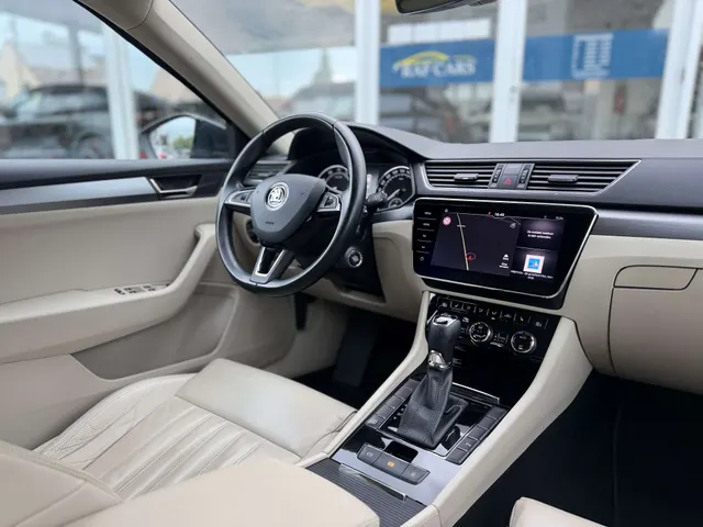 Skoda Superb 2017 on the forecourt of the Raf Cars showroom in Ninove-Outer, photo 17