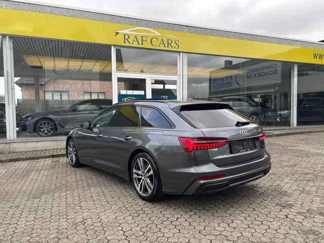 Audi A6 2021 vor dem Showroom von Raf Cars in Ninove-Outer, Foto 10