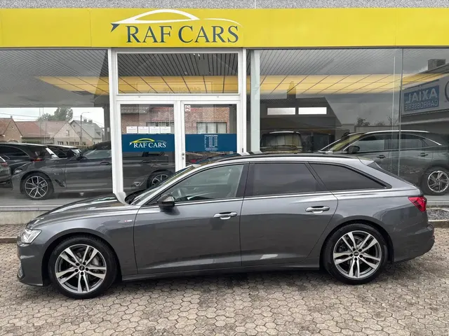 Audi A6 2021 vor dem Showroom von Raf Cars in Ninove-Outer, Foto 12