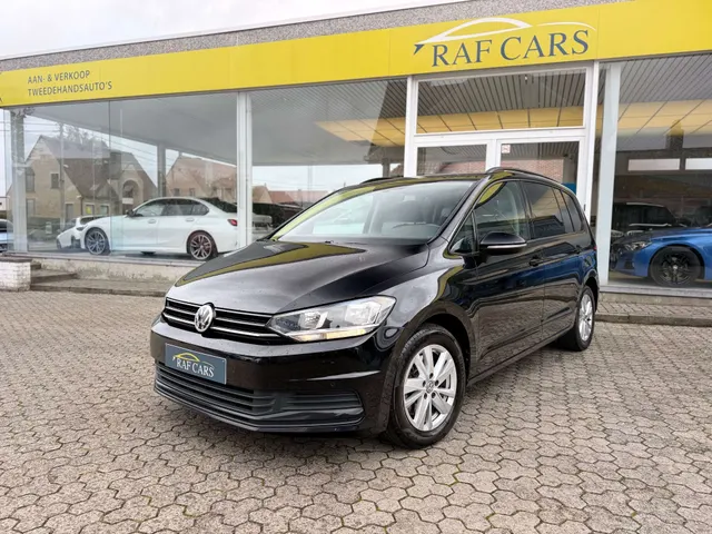 Nog geen foto van de Volkswagen Touran 2020: het bord van Raf Cars, foto's volgen