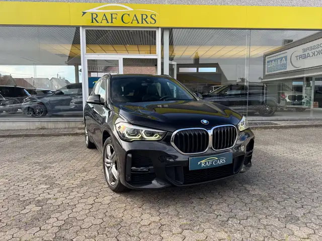 BMW X1 2022, verkocht bij Raf Cars